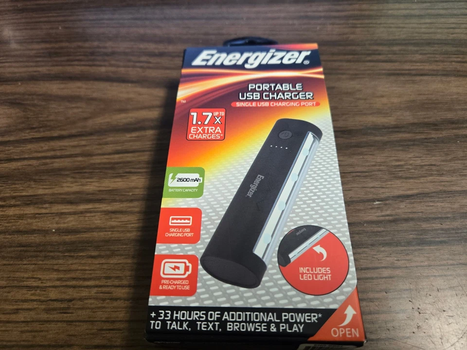 Cargador USB de batería de respaldo portátil Energizer con luz LED 2600 mAh - NOS Foto 1 de 2