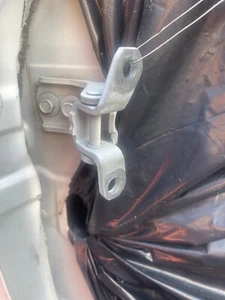 2013-2015 INFINITI JX35 QX60 LEFT FRONT DOOR HINGE SET OEM - Bild 1 von 3