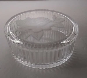 Oval Ribbed Clear frosted Glass Trinket  Box Dish With Rose  W/ Lid 4.5" X 2”  - Picture 1 of 8