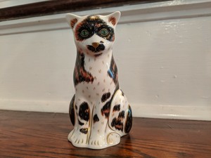 royal crown cat food