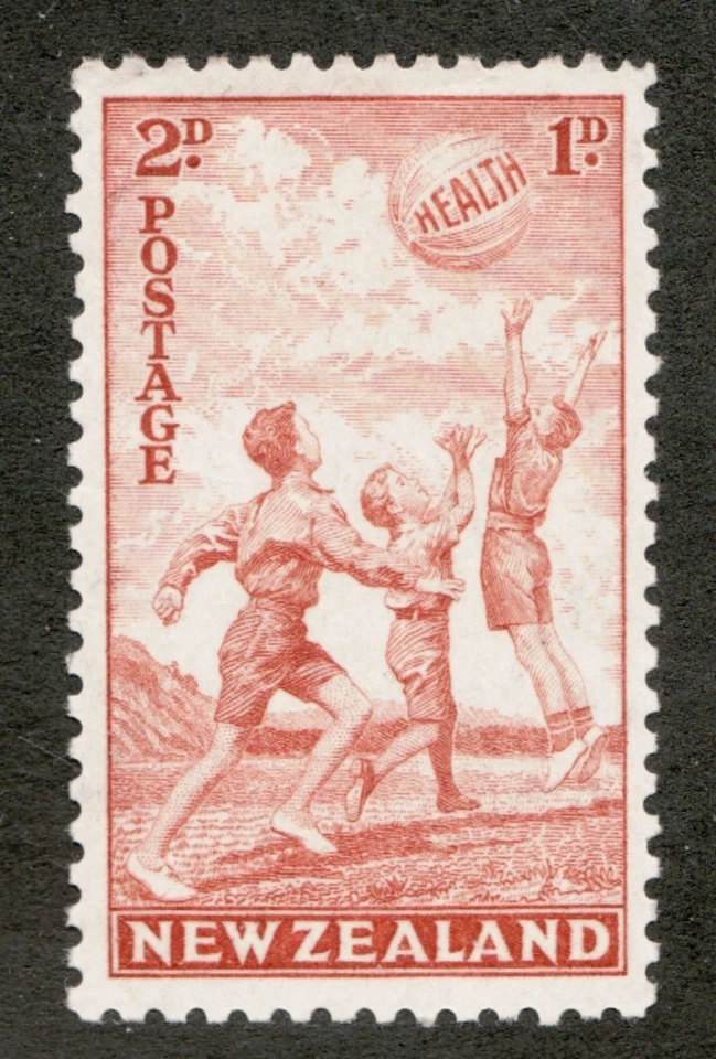 1941 New Zealand Sc# B17 Semi-postal 2d+1d Child's Play & Health MH Cv$16 - Image 1 of 1