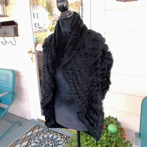 Vintage Metric Knits Fur Collection Rabbit Fur Sweater Knit Vest Cape Black M - Picture 1 of 13
