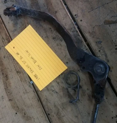 Yamaha DT 50 1988 pedal de freno trasero y palanca con varilla Foto 1 de 2