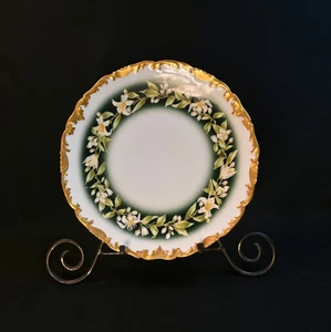 Limoges T&V Plate White Lily Bridal Garland on Dark Green w/Heavy Gold 1892-1907 - Picture 1 of 10