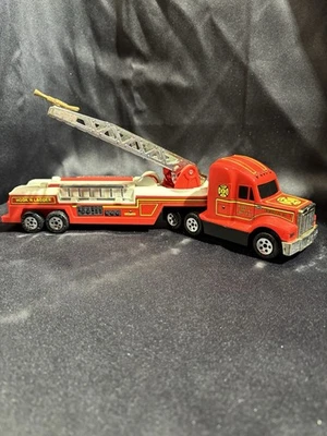 Caminhão de bombeiros vintage 1989-90 Buddy L Corp Peterbilt. - Imagem 1 de 4