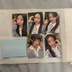 ILLIT GLITTER DAY GLITT ZONE scheda fotografica ufficiale beneficio set completo PC SEOUL - Foto 1 di 12