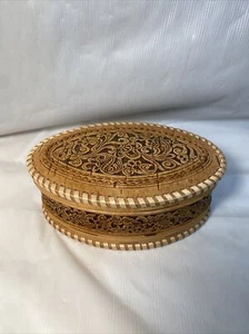 Vintage Siberian Birch Bark Trinket Box - Picture 1 of 9