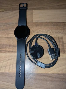Samsung Galaxy Watch4 40mm - Zdjęcie 1 z 6