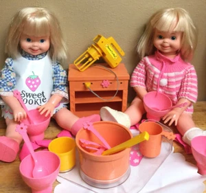 Vintage 2 Sweet Cookie Cooking Doll (s) w/ Accessories Hasbro 1972 Tested Works - Picture 1 of 12