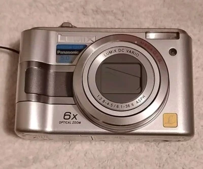 Panasonic Lumix DMC-LZ3 Digital Camera | 5.0 MP | Tested & Working | - Image 1 of 4