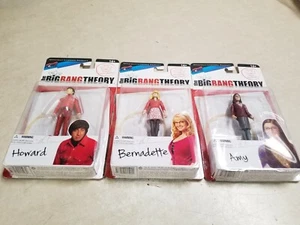 Lot of 3 - The Big Bang Theory 3.75 Inch Action Figure with Diorama Howard, Amy - Picture 1 of 6