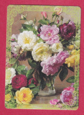 Single Vase of Roses -- Modern Wide Linen Swap P/Card Green Lace Edge