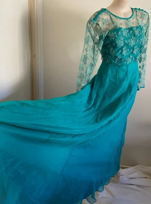 Kali Melbourne Formal Bridesmaid Dress Green Maxi Brand New Size 12 Lace - image 1 of 4