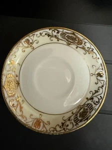 Noritake Weihnachtskugel Untertasse für große Demitasse Tasse / Schokotasse - Bild 1 von 3