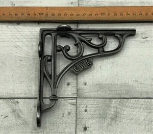 SHELF BRACKETS PAIR OF CAST IRON "GWR " 6X6" BLACK AND ANTIQUE IRON FINISH - Picture 1 of 10