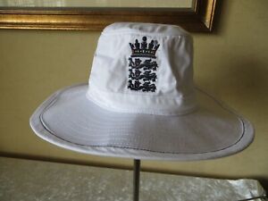ADIDAS HEADWEAR WHITE ENGLAND WIDE BRIMMED SUN  HAT SIZE SMALL