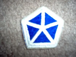 WWII US Army V 5th Corps Patch Cut edge original - Picture 1 of 1