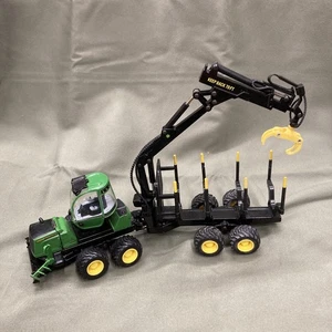 Ertl John Deere 1110E Holzfäller Forwarder Druckguss Modellgreifer Stämme Maßstab 1:50 - Bild 1 von 11