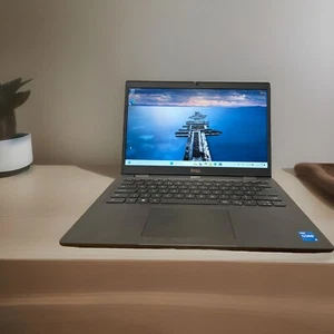 Dell Latitude 3420. Intel i5-1135G7, 256gb, 16GB, Old Stock / Unused ~Full Batt - Afbeelding 1 van 5