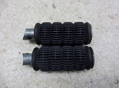 Suzuki GS550 S669 1978. estriberas y soportes pasajero trasero Foto 1 de 4