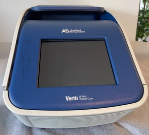 Applied Biosystems 9902 Veriti 96-Well PCR Thermal Cycler 4375786 - Bild 1 von 10