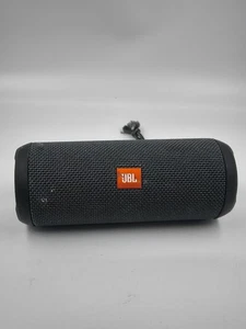 JBL Flip 3 SE Speaker - For Parts, Signs of Use - Imagen 1 de 10