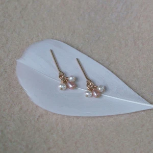 AAA+ 2-3mm natural akoya pink white baroque pearl earrings Gold plating - Picture 1 of 5