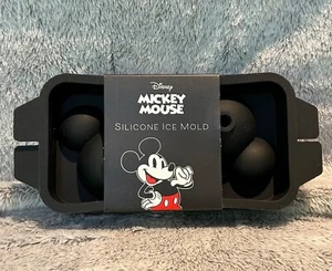 Disney Mickey Mouse Forma Silicona 3D Esfera Molde de Hielo-Hace 2 Moldes de Hielo NUEVO - Imagen 1 de 7