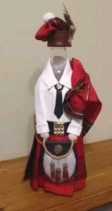Wine,Whiskey,Kilt,bottle cover, tartan,decorations table,gift bag,wedding idea - Picture 1 of 6