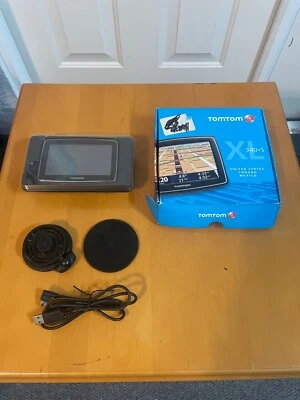TomTom XL 340S Coche Portátil Sistema de Navegación GPS Set 4.3" Pantalla Táctil Succión  Foto 1 de 2
