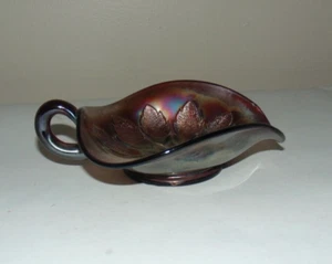Dugan Leaf Rays Nappy Amethyst Carnival Glass - Picture 1 of 3