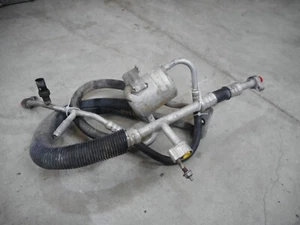 1999 LINCOLN NAVIGATOR 4WD AIR CONDITIONER MANIFOLD ON COMPRESSOR TO EVAPORATOR - Picture 1 of 11