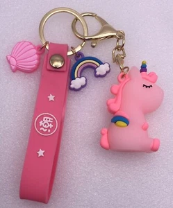 LUCKY PINK UNICORN - Llavero PVC con CORREA, Dijes, Llavero y Clip de Gancho - Imagen 1 de 2