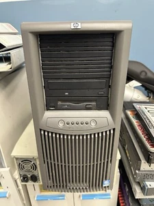 HP Proliant ML350 G4P Tower 1x Xeon 3.00 GHz - Picture 1 of 6