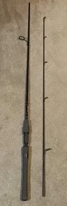 Raro Vintage Fenwick Bass Clase BCS 69M2 2 piezas 6’9” Plantilla/Grub Spinning Rod Lote P51 - Imagen 1 de 8