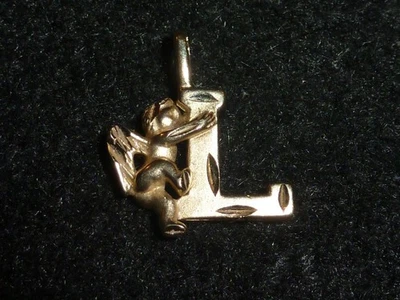 10K SOLID YELLOW GOLD DIAMOND-CUT LETTER  "L" AND ANGEL MINI-PENDANT/CHARM - Image 1 of 4