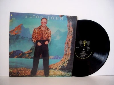 ELTON JOHN Caribou Original UK Pressing LP 1974 DJM DJLPH 439 TRANSLUCENT RED Foto 1 de 4