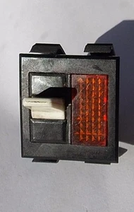 Thomas Paddle Switch, 4-Blade, Mom On W/Amber Light 52000328 - Picture 1 of 5