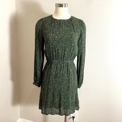 Vestido de mujer Cloth & Stone pequeño verde floral manga larga Foto 1 de 4