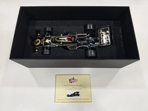 QUARTZO #18280 1972 F1 WORLD CHAMPION E. FITTIPALDI LOTUS 72D -  SIGNED! - Picture 1 of 17