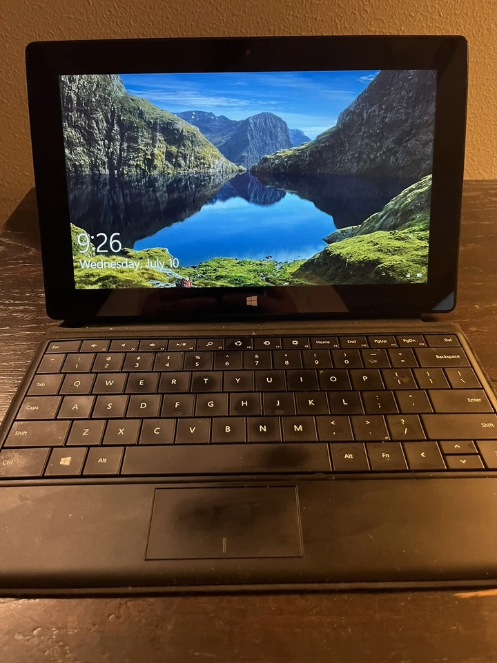 Microsoft Surface 2 64GB, Wi-Fi, 10.6in - Magnesium - Image 1 of 1