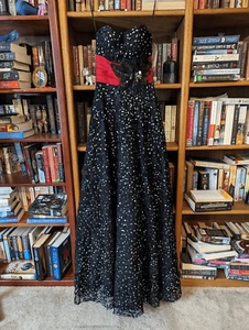 Evenings by allure sequined black and red strapless ballgown sz 0 - Picture 1 of 7