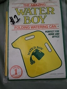 The Amazing Water Boy Vinyl Folding Water Can Hold 1 Gallon - Picture 1 of 2