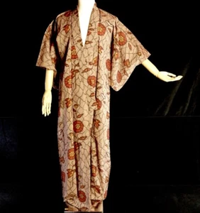 Vintage Japanese Kimono gown fabric for Women Artisan Handcrafted - Picture 1 of 10