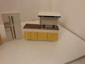 3 Piece  Miniature Doll House Kitchen Set - Picture 1 of 20