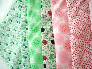 Fat Quarters 7 Peach and Green Vintage look Cotton Sewing Fabrics - Picture 1 of 4