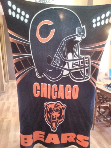 CHICAGO BEARS LARGE 66X40 THROW BLANKET Cover