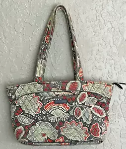 Vera Bradley Nomadic Floral Mandy Tote Handbag Retired Design 2016 Zip Closure - Picture 1 of 7
