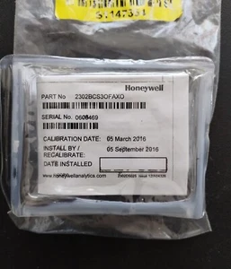 Honeywell 2302BCS3OFAXO Multigas Monitor Gas cartridge, O2, LEL, and Ammonia - Picture 1 of 4