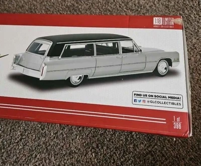 Greenlight Precision collection1966 Cadillac Limousine 1:18 scale diecast silver - Image 1 of 4
